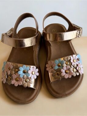 Girls Floral Sandals Rose Gold Adjustable Strap Size 7 Toddler